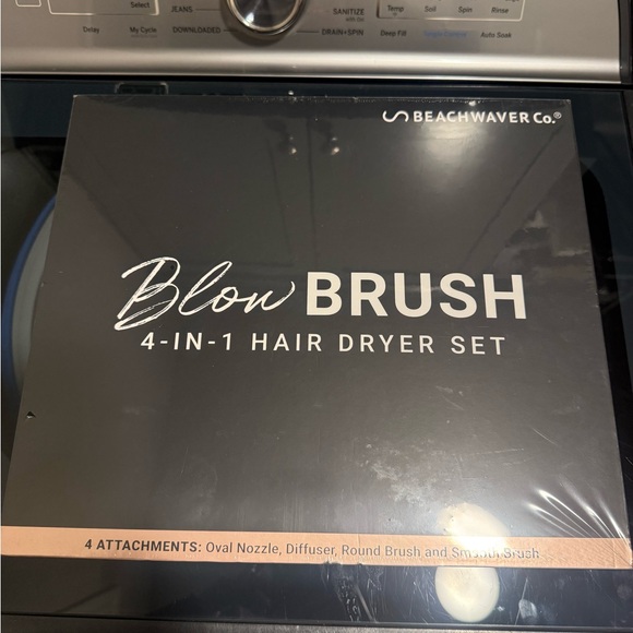 The Beachwaver Co. Other - The Beachwaver Co. Black and Rose Gold Hair Dryer Set